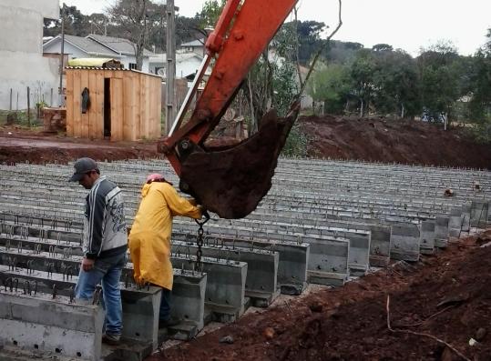 Administração realizou a implantação de vigas na ponte do rio Água dos Teles