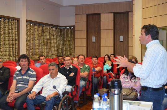 Administração de Chopinzinho realizou prestação de contas do 2º quadrimestre de 2013