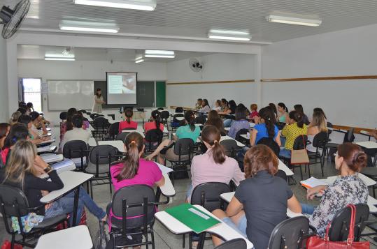 Início do ano letivo 2014 será no dia 10 de fevereiro