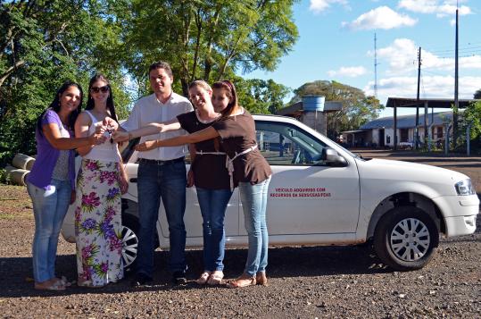 Veículo e equipamentos foram adquiridos através do Programa Família Paranaense