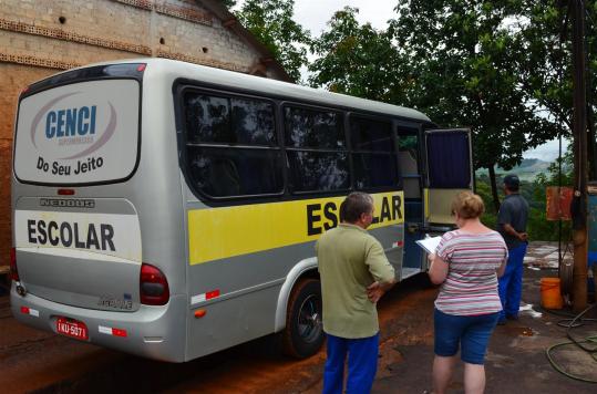 Veículos do transporte escolar municipal passaram por nova inspeção