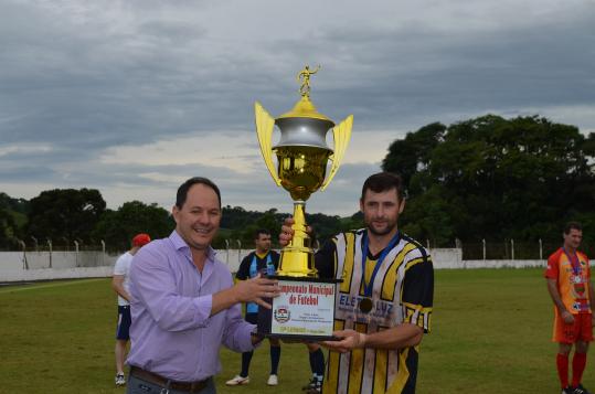 Super Loja/Borga Construções vence nos pênaltis é o campeão de 2015
