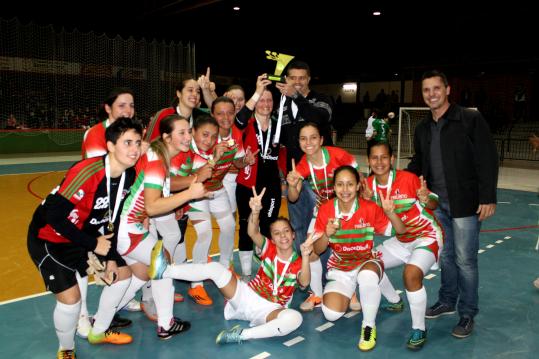 Futsal Feminino de Chopinzinho é campeão dos Jogos Abertos do Paraná - Fase Regional