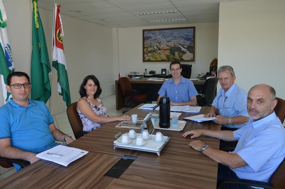 EMATER e Administração Municipal finalizam termo de cooperação para 2017