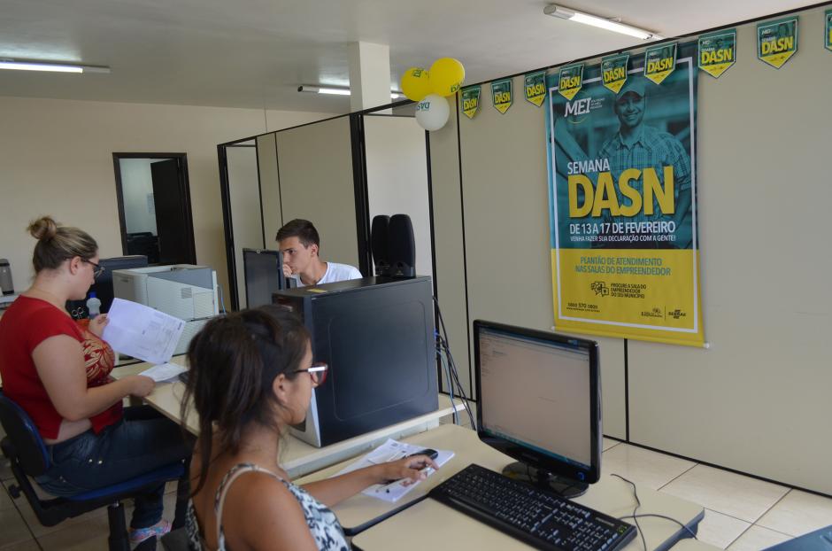 Sala do Empreendedor inicia período de Declaração de Imposto de Renda dos MEI`s