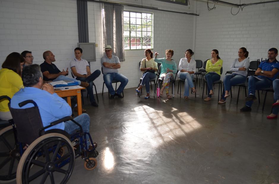 Reunião do Conselho dos Direitos da Pessoa com Deficiência debate acessibilidade em vias públicas