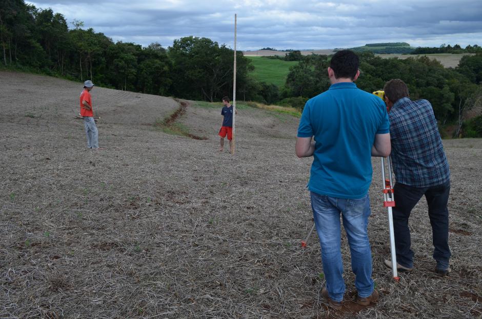 Secretaria de Agricultura intensifica levantamento para terraceamento