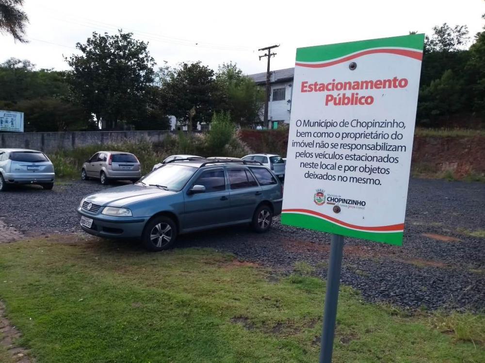 Estacionamento Público