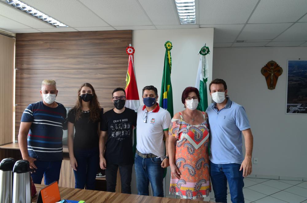 LEI ALDIR BLANC ENTREGA R$ 67.449,00 A TRABALHADORES DO SETOR CULTURAL