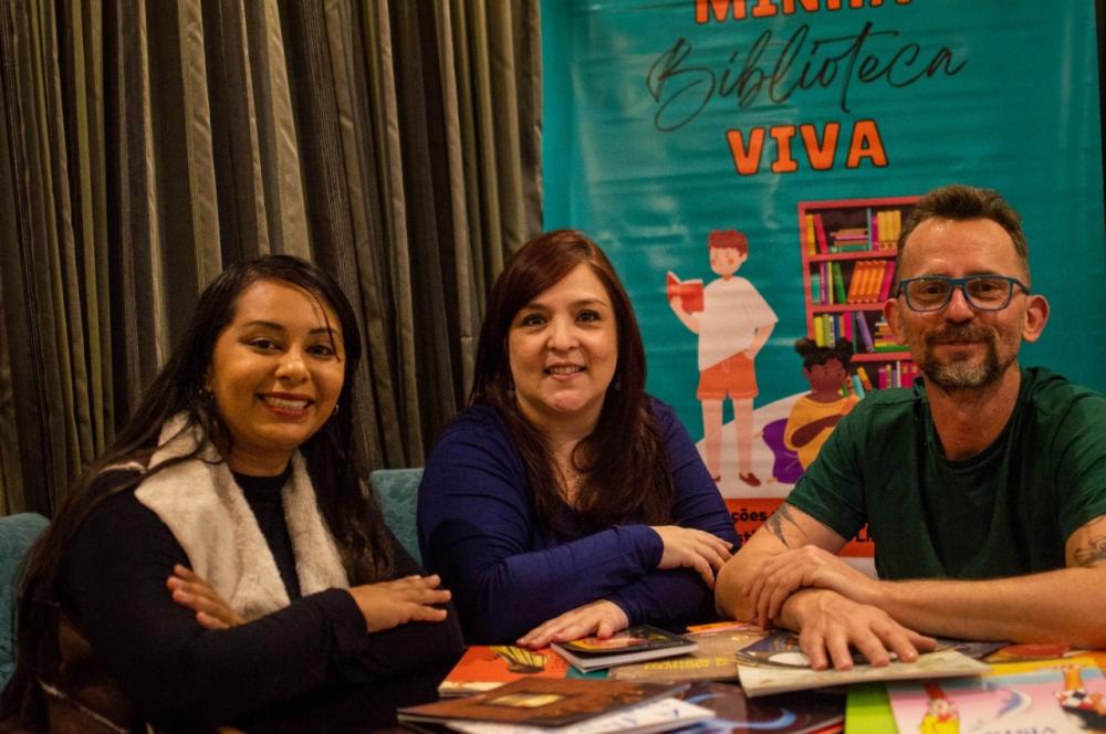 CHOPINZINHO RECEBE PROJETO DE ESTÍMULO À LEITURA