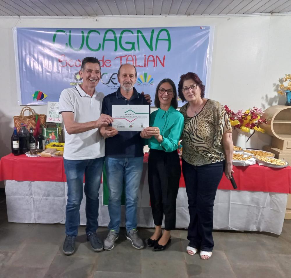 PRIMEIRA TURMA DO CURSO DE TALIAN RECEBE CERTIFICADOS EM CHOPINZINHO.