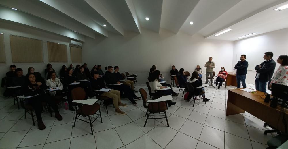 CURSINHO PREPARATÓRIO PRÉ VESTIBULAR TEVE INÍCIO EM CHOPINZINHO