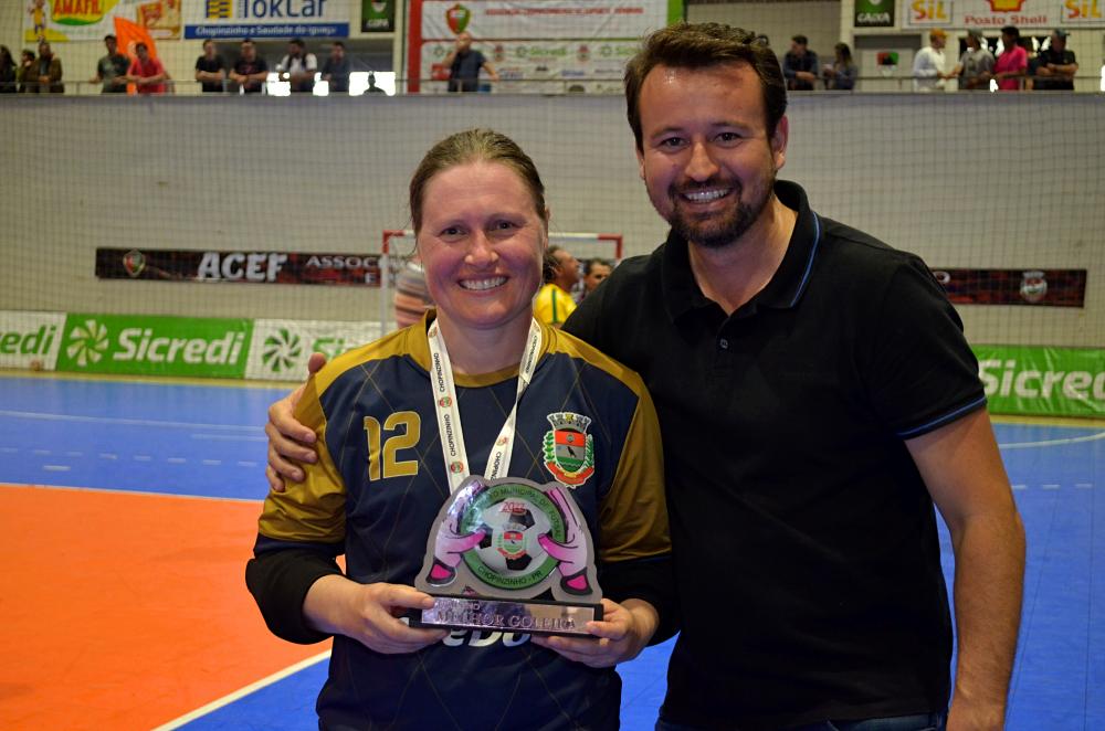 MUNICÍPIO DE CHOPINZINHO ENCERRA CAMPEONATO DE FUTSAL