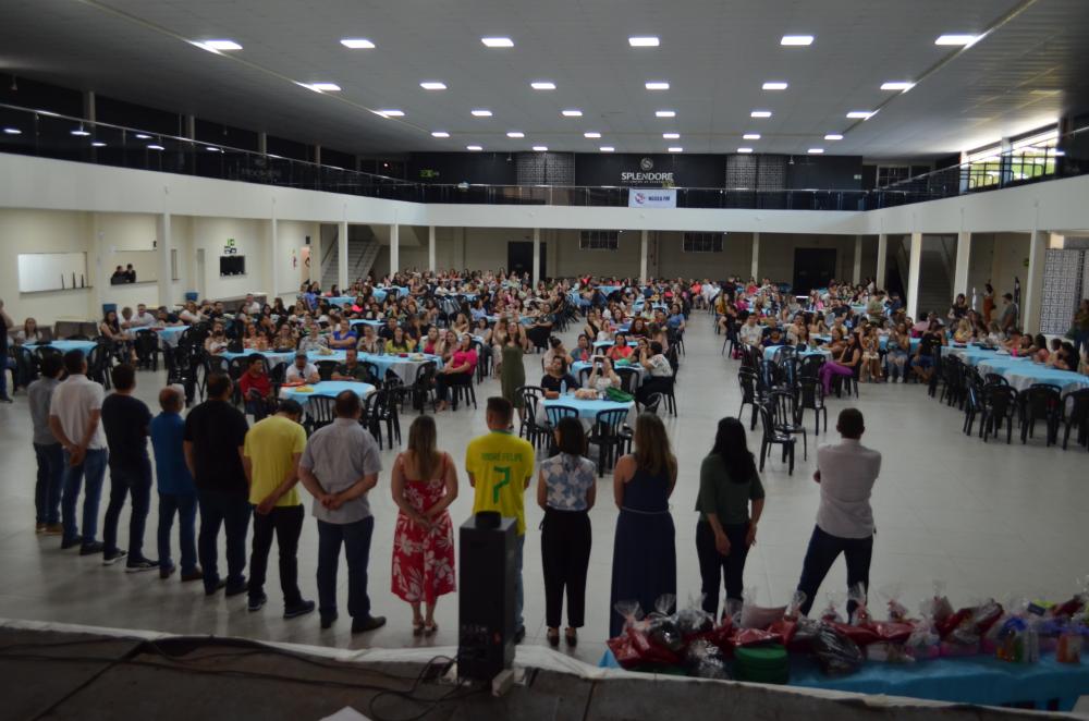 DIA DO SERVIDOR FOI COMEMORADO EM CHOPINZINHO