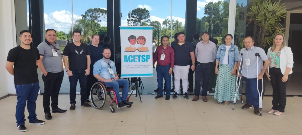 CHOPINZINHO SEDIA O 12º SEMINÁRIO REGIONAL DE CONSELHEIROS TUTELARES DO SUDOESTE DO PARANÁ