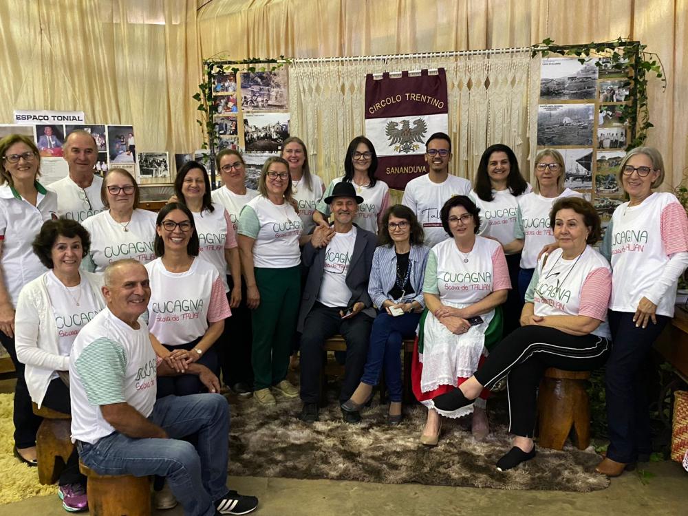 A LÍNGUA TALIAN EM DESTAQUE NO EVENTO EM SANANDUVA-RS