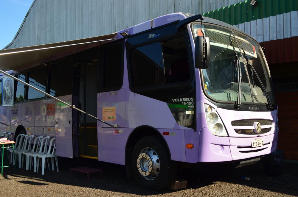 PROJETO ÔNIBUS LILÁS VISITA O MUNICÍPIO DE CHOPINZINHO