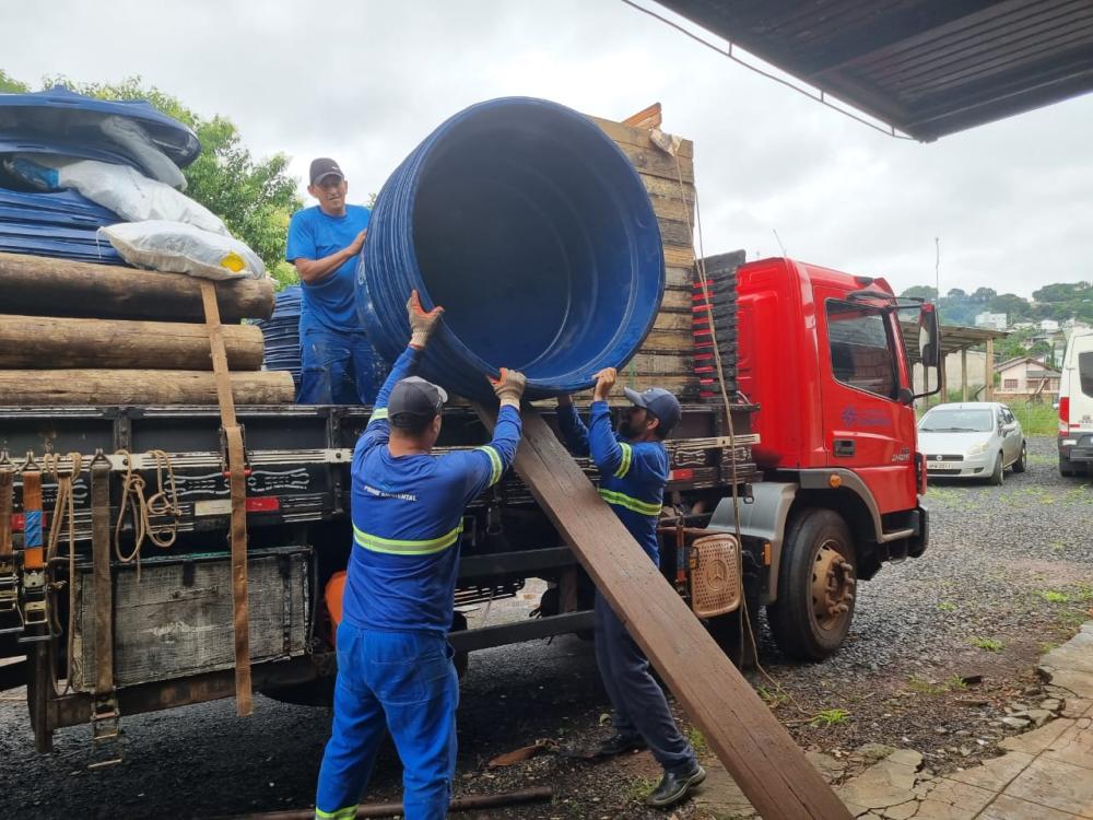 20 FAMÍLIAS SÃO BENEFICIADAS COM O PROJETO CAIXA D' ÁGUA BOA EM CHOPINZINHO