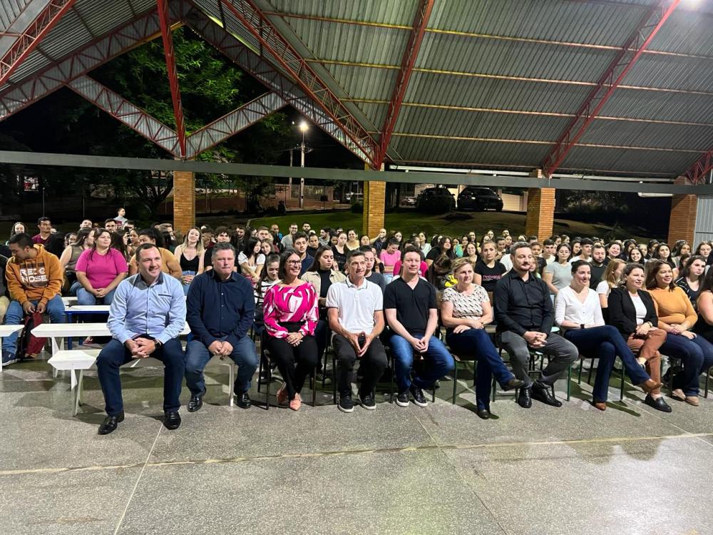 ADMINISTRAÇÃO MUNICIPAL REALIZA RECEPÇÃO DOS ACADÊMICOS DA UNICENTRO 2024.