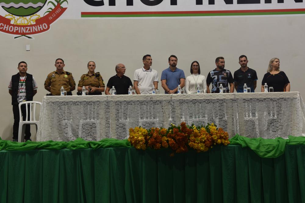 CHOPINZINHO SEDIA OS JOGOS INFANTIS DO SUDOESTE DO PARANÁ.