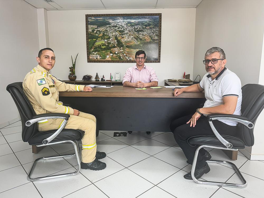 Chopinzinho debate militarização do Posto da Brigada Comunitária